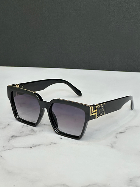 عینک اسپرتM (Louis Vuitton)